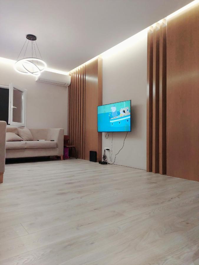Luxurious Double Bedroom Suite Tirana Esterno foto